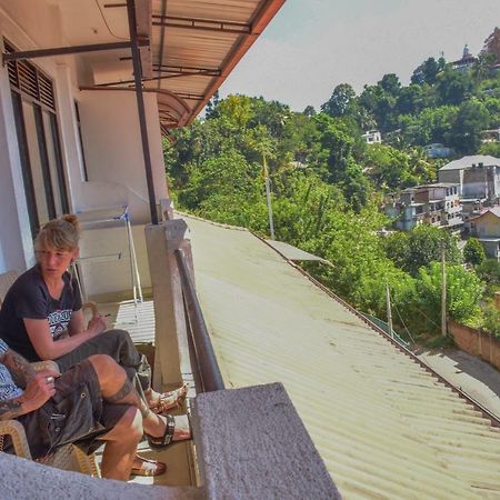Satyodaya Educational Training Centre Kandy Luaran gambar